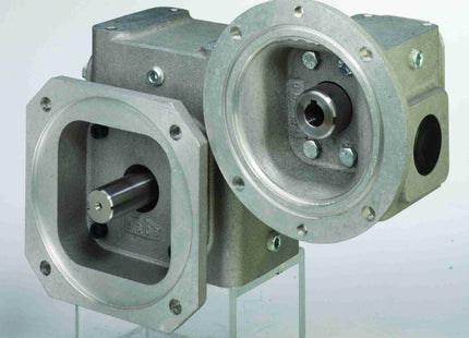 Grove Gear® EL Series - Reductor de engranaje de gusano/tornillo sin fin de aluminio de reducción doble ELM24211094.00